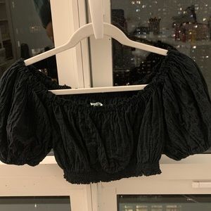 Black Crop Top Puffed Sleeves